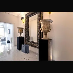 Daphne Trevi Bed & Breakfast Roma